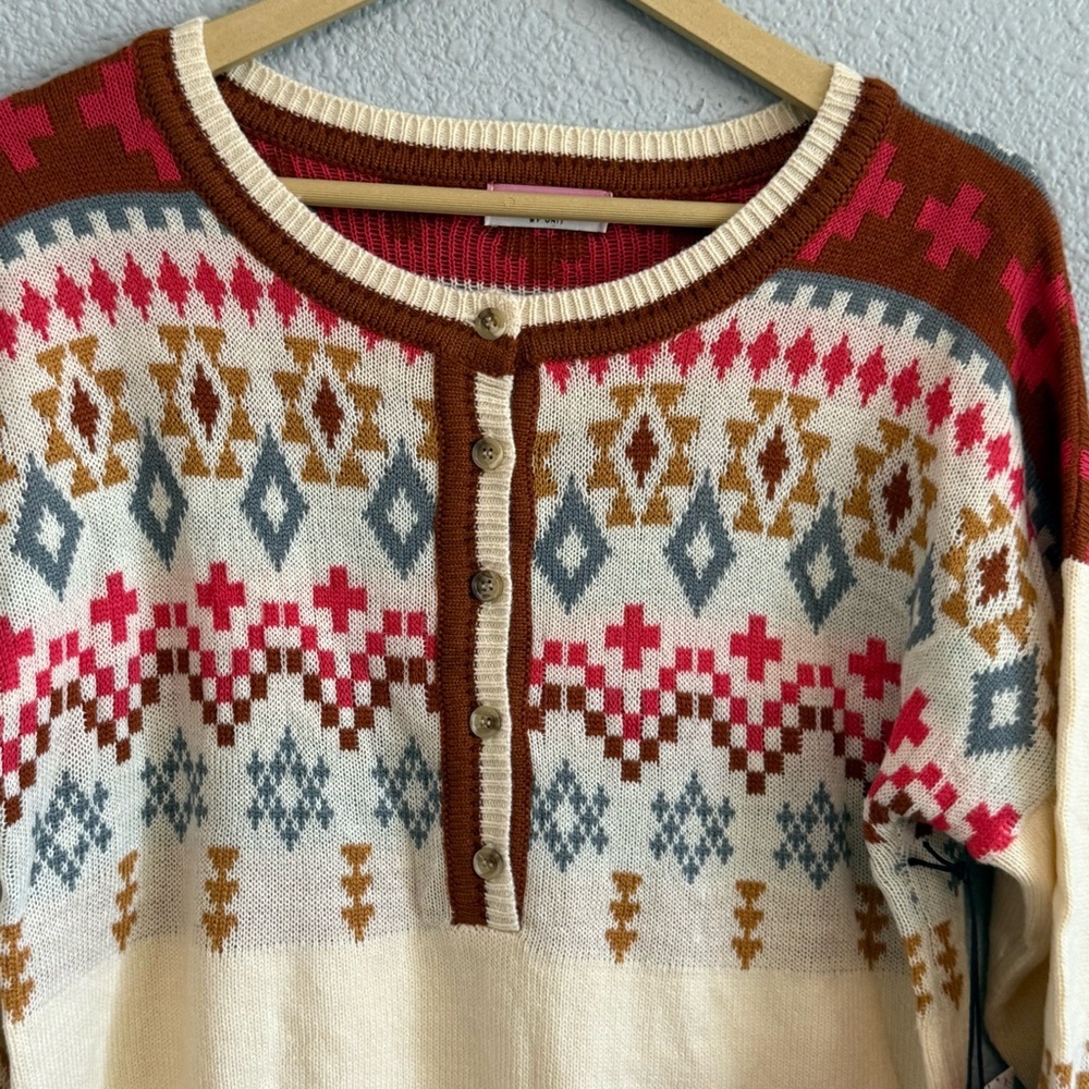 Savanna Jane Aztec Button Sweater Size Small NWT - Picture 3 of 5